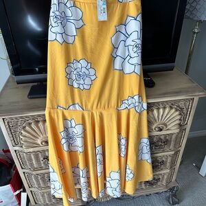 Mar a Mar Floral Yellow Skirt brand new